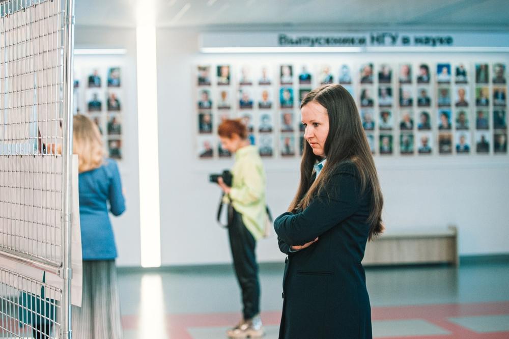В НГУ проходит фотовыставка «Молодые ученые - будущее России» с участием сотрудников СФНЦА РАН